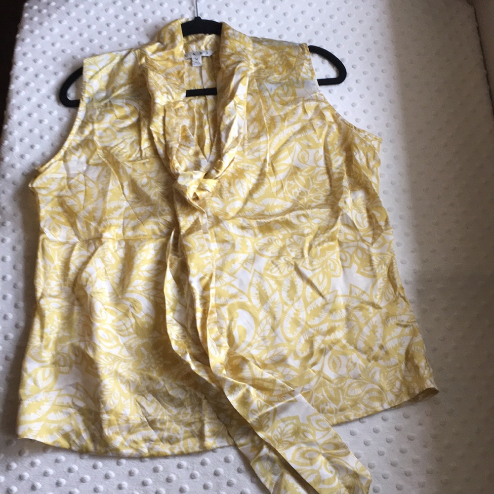 Cabi Sz Medium yellow silk tie blouse sleeveless